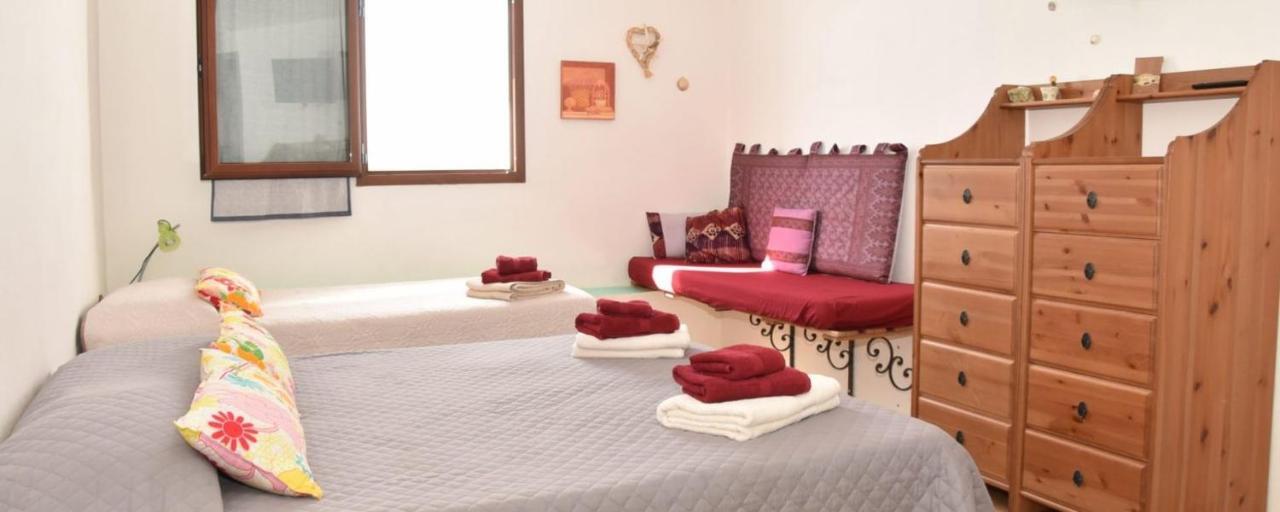 Eco Affittacamere Casa Maica Eco Guesthouse Stintino Kültér fotó